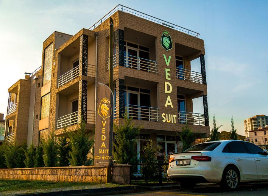 Veda Suit Talas Exterior photo